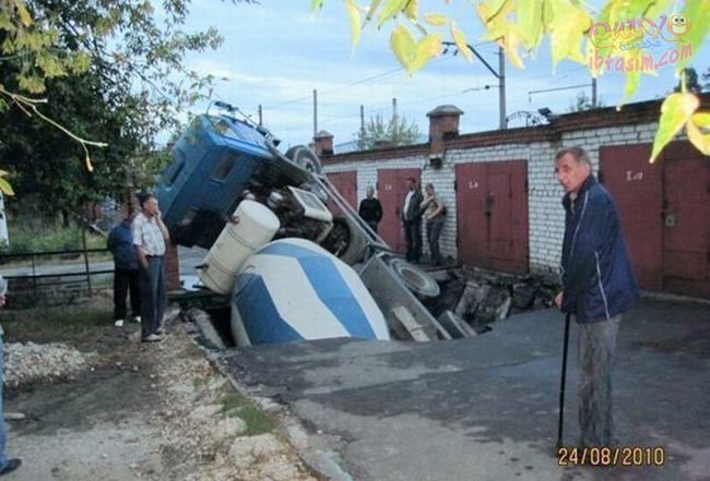 221.jpg